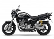 Yamaha XJR1300 Yamaha XJR1300